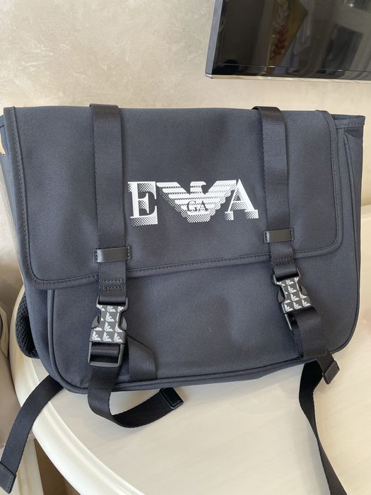 Рюкзак EMPORIO ARMANI. оригінал , синього кольору