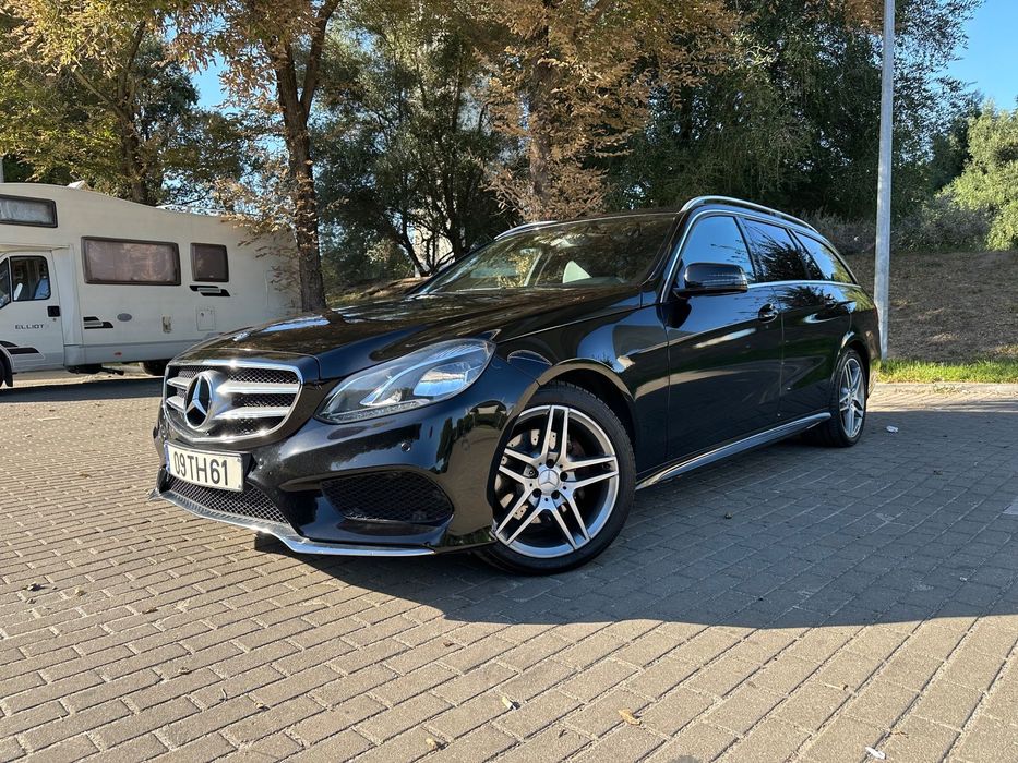 Mercedes-Benz E 300 Bluetec Hybrid Avantgarde