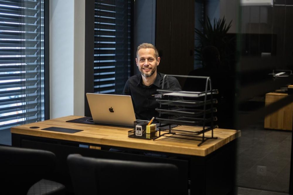 business-site-gallery-photo