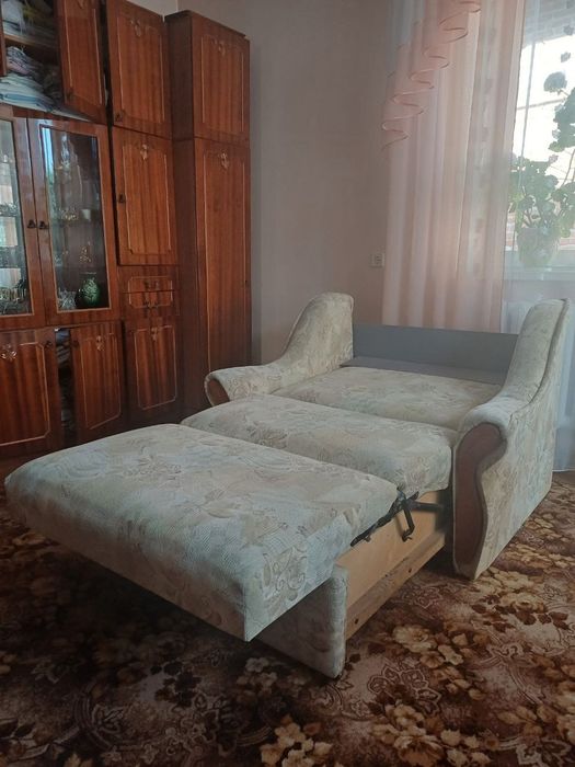 Розкладний диван