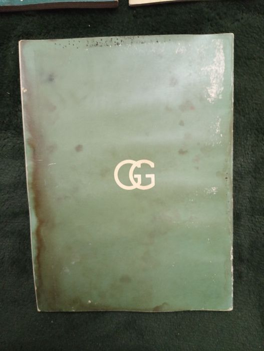 3 livros sobre canários	anos 60	muito raros!	Exemplares unicos