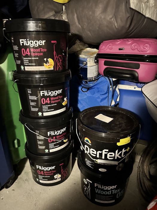 Farba  fluger  beckers  biała 6 szt