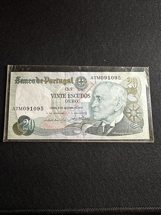 Nota imaculada de 20 escudos.