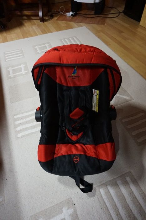 Carrinho de bebé Pierre Cardan