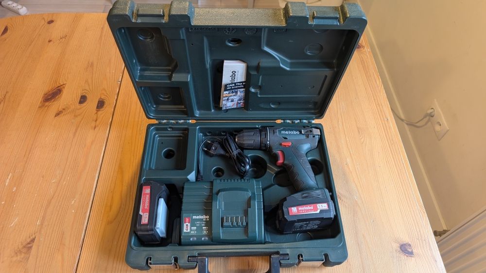 Wiertarko-wkrętarka Metabo BS 14.4 komplet 2x Aku, ładowarka