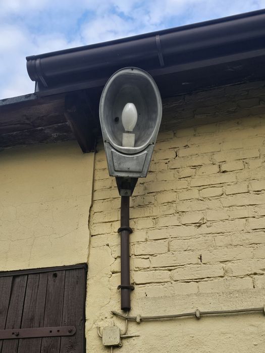 Lampa uliczna plus kpl żarówek