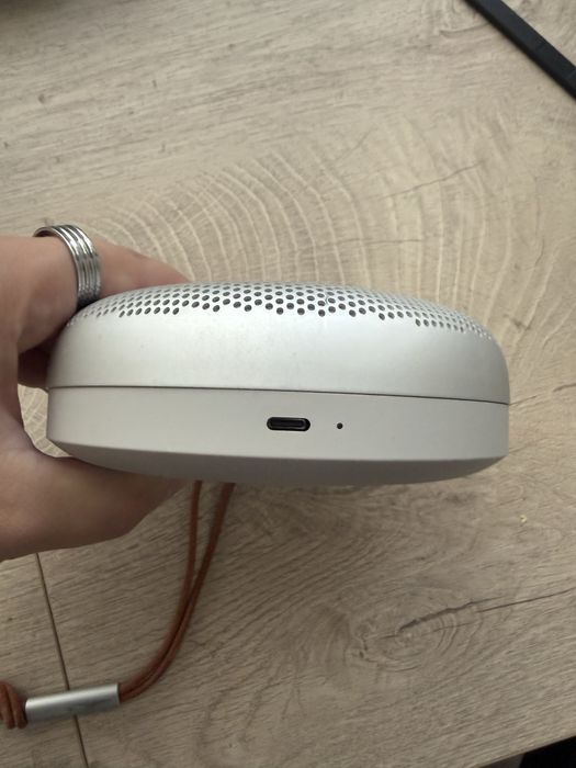 BANG & OLUSEN Beosound A1 2nd Gen Szary