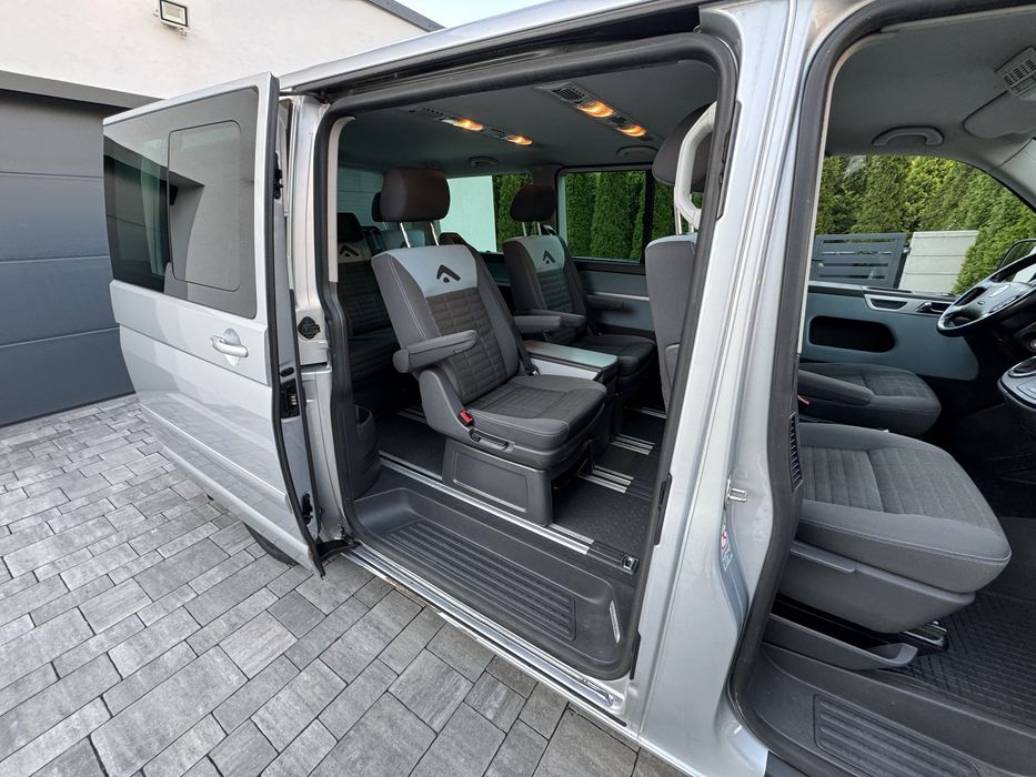 Wynajem Busa Volkswagen Multivan 2.5 Automat Przewóz osób