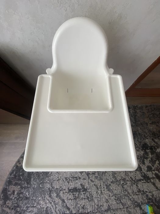 Столик від Ikea
