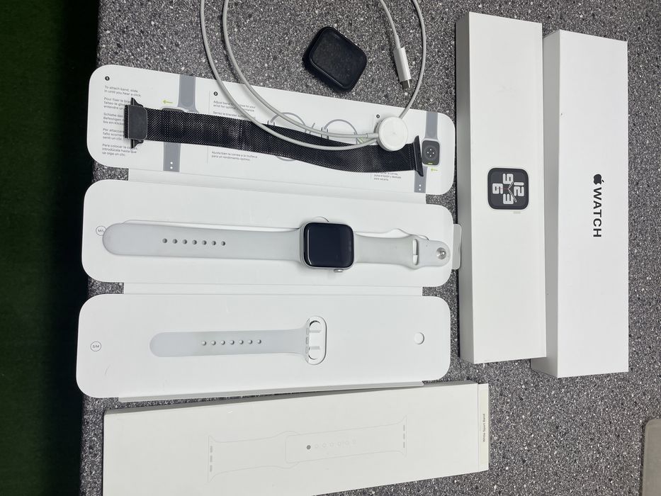 Apple Watch SE gen2 44mm GPS + LTE cellular
