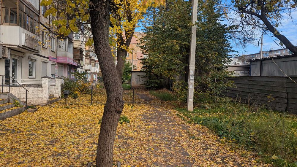 Ціна знижена.Продаж(розтрочка) приміщення по вул. Фукса 36 . Площа-87 м2