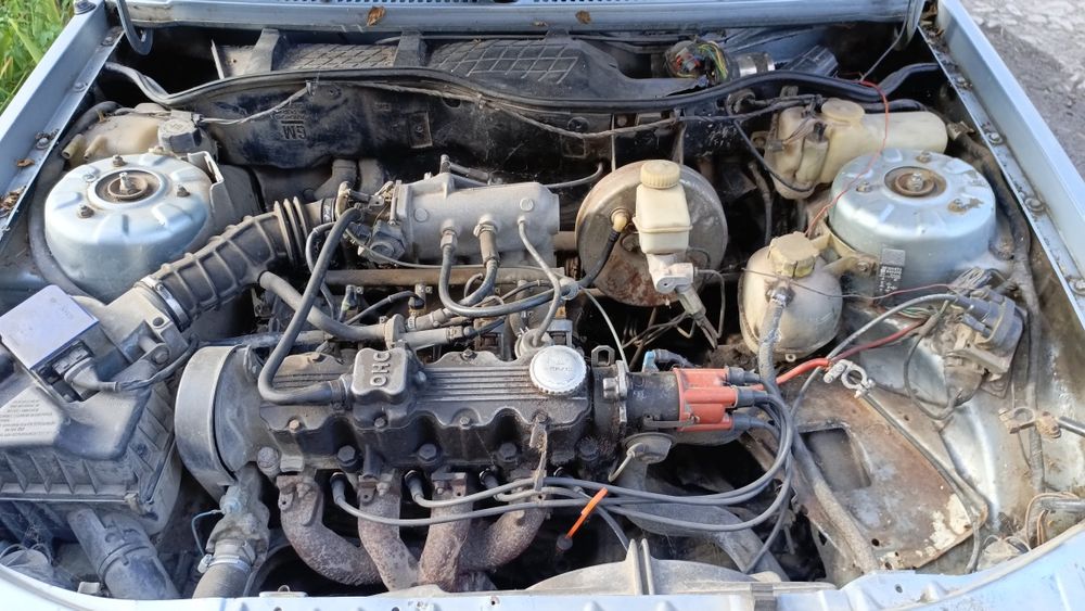 Продам підуставший автомобіль