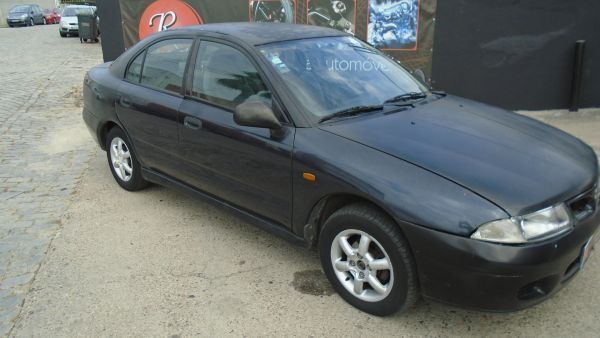 Para Peças Mitsubishi Carisma (Da_)