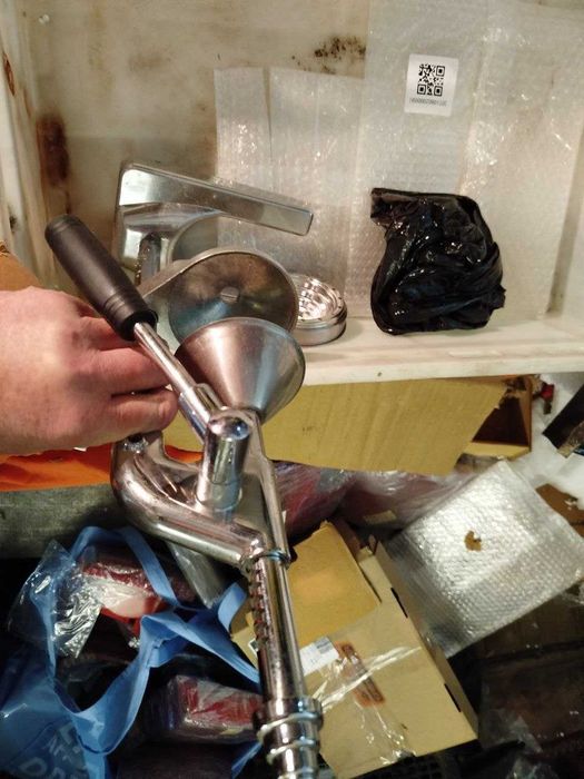 соковижималка ЕМPIRE 2164