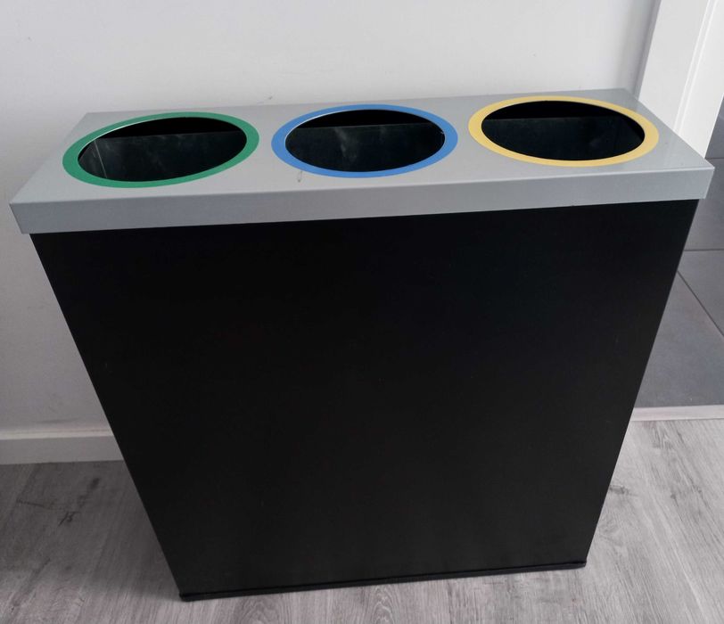 Ecoponto em metal novo "Staples"