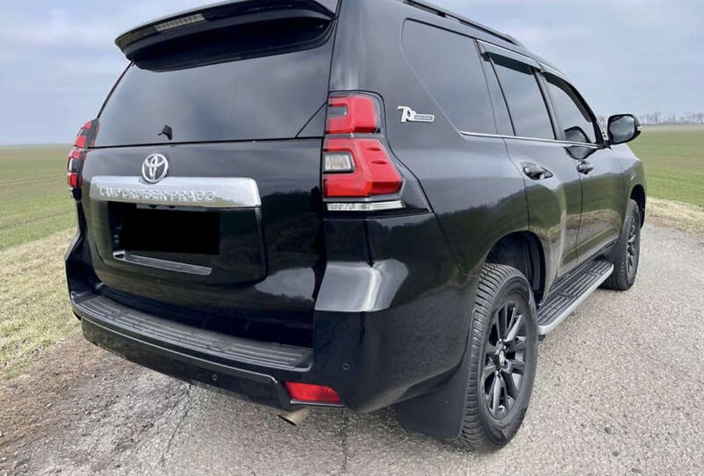 Toyota Land Cruiser Prado 2019 VIN JTEBU3FJ00K174990 фото оголошення 6 з 21