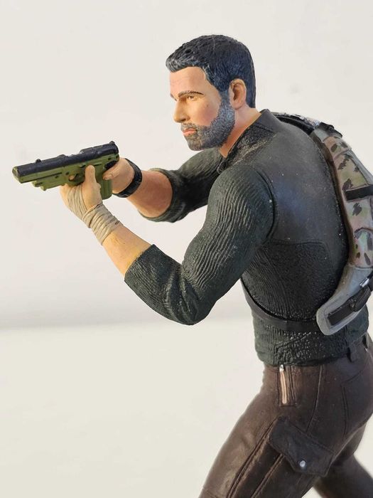 Splinter Cell Conviction figurka Sam Fisher z edycji kolekcjonerskiej