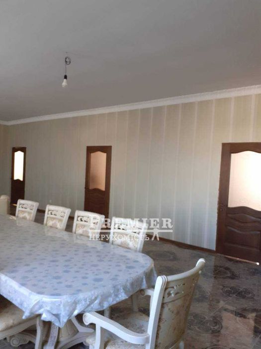 Продам 2-поверховий будинок 500 кв.м