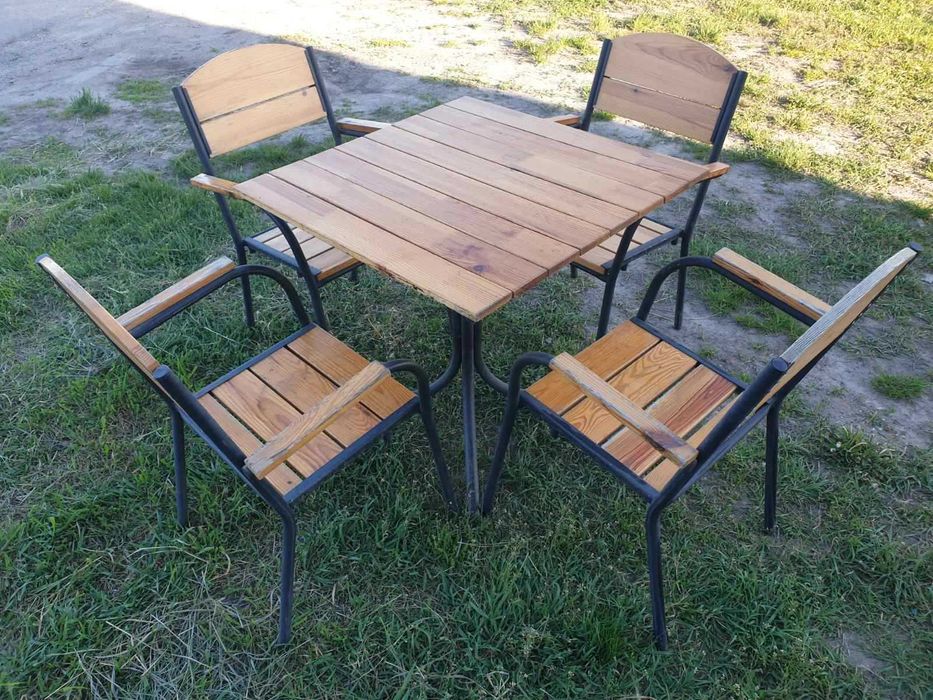 Меблі для саду, дачі та літніх площадок.