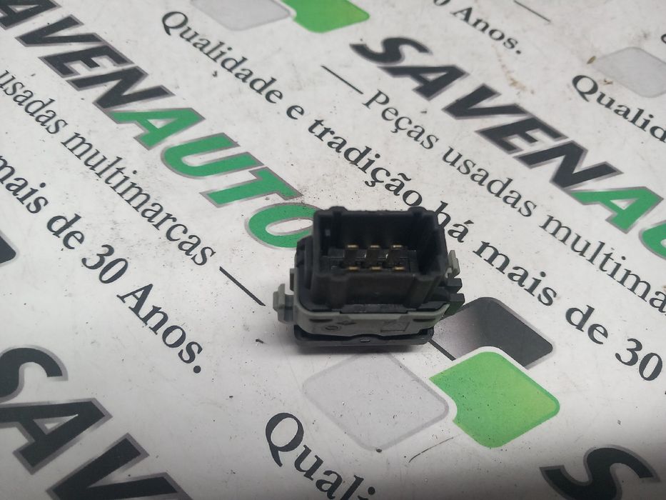 Comando / botão / interruptor vidros frente esquerdo RENAULT Laguna II439787053752012801