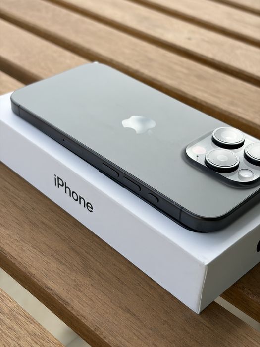 iPhone 15 Pro 256GB Black Titanium