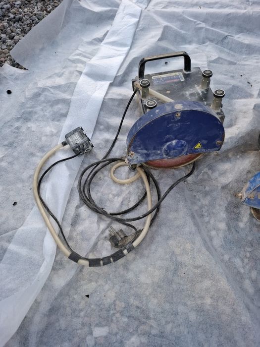 Silniki do cięcia glazury.