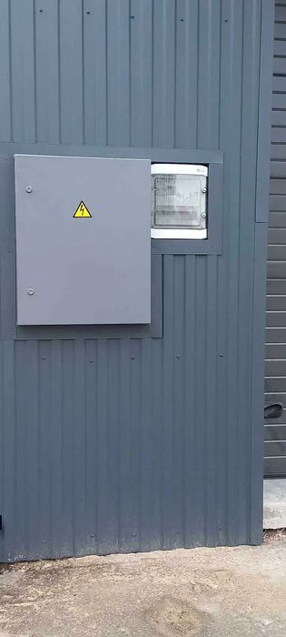 Сдам Склад 465кв.м  Офисное здание 426 кв.м  в Гостомеле , Длительно!