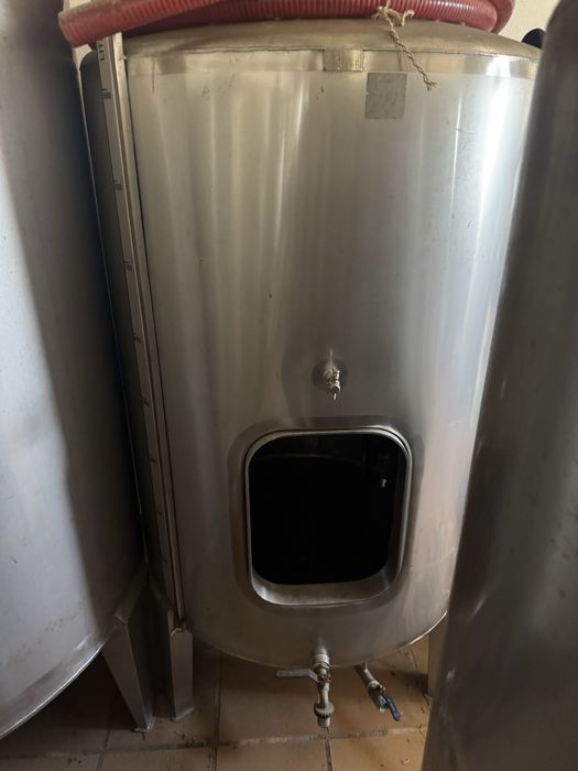 Depositos de inox para vinho
