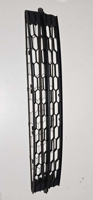 Kratka zderzaka oryginalna Skoda Rapid 5JA853677