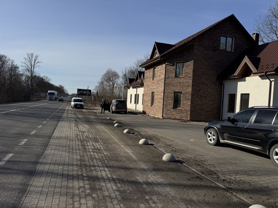 Оренда  комерції .  210 кв