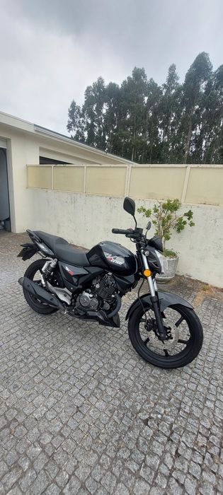 Keeway RKS 125 como nova