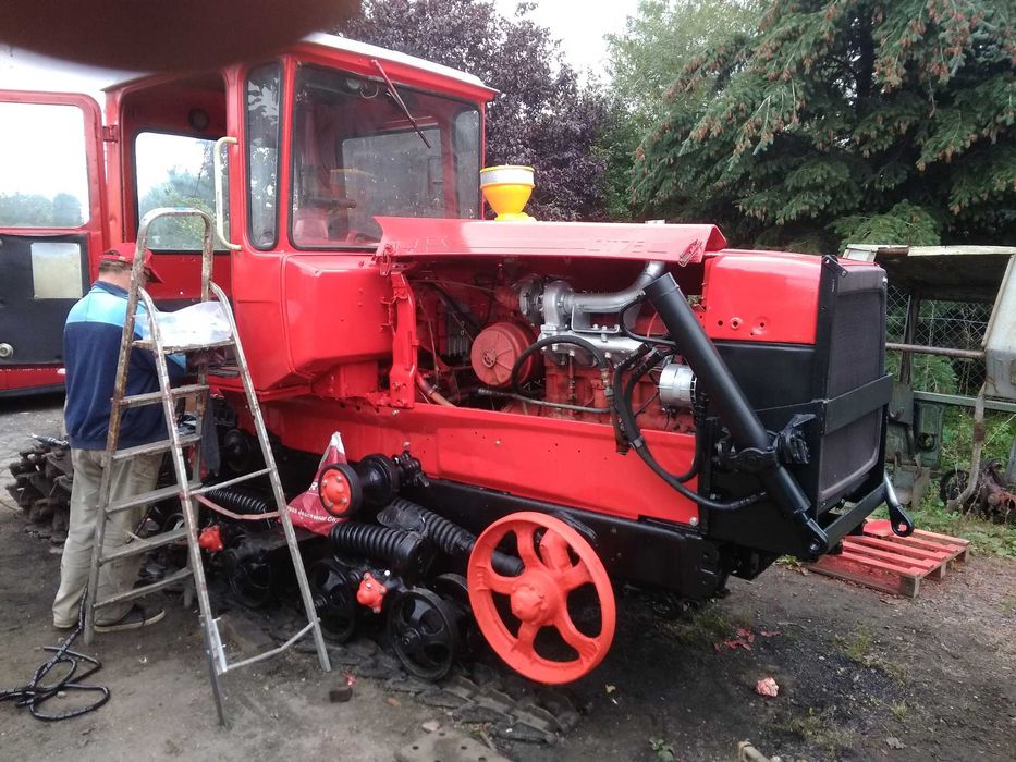 usługi naprawa odbudowa spycharka dt75 spychacz det dt spych remont