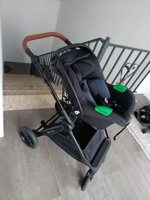 Carrinho de bebé 3 em 1