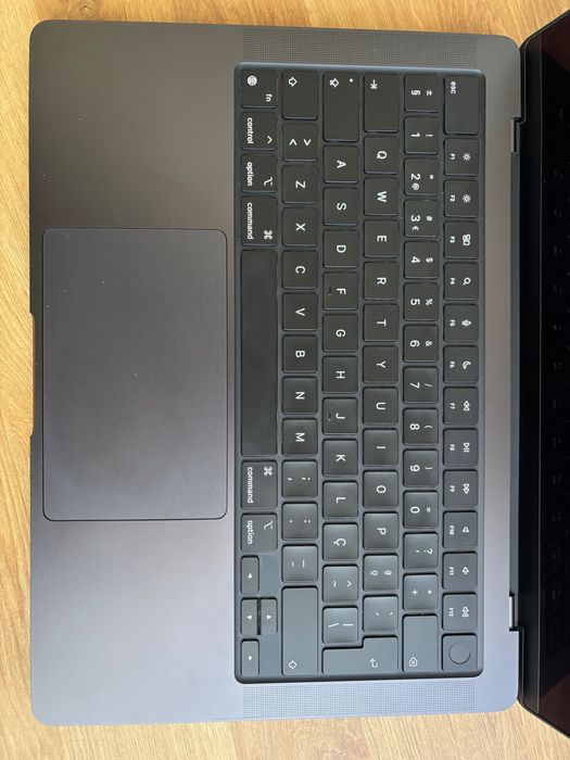 MacBook Pro M4 | 16GB | 512GB SSD