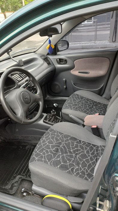 Daewoo lanos 2003р.