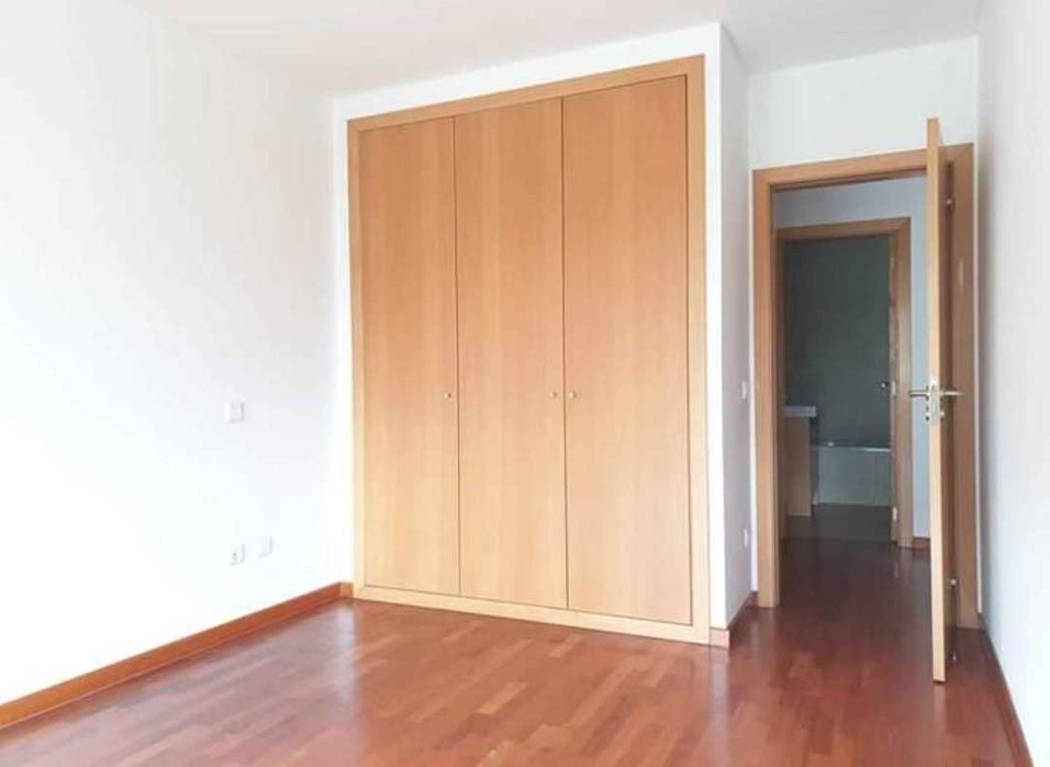 Arrenda-se T1 com piscina na Quinta do Taborda - Leiria