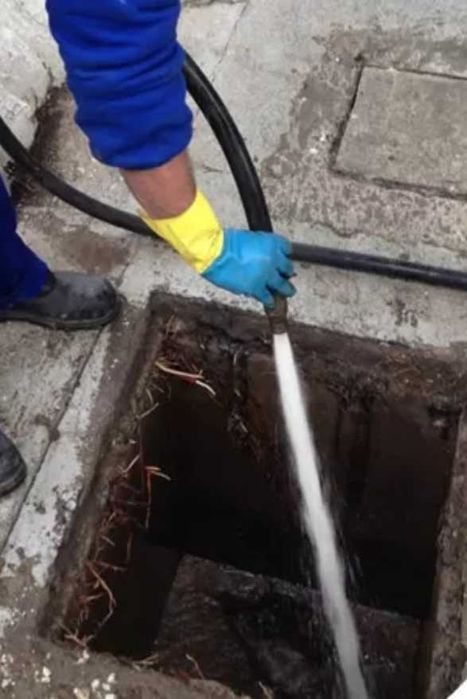 S.O.S desentupimentos, serviços urgentes 24 horas e obras