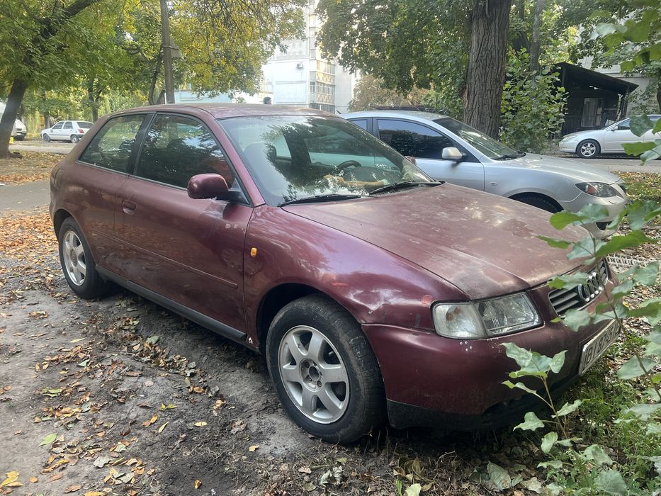 Продам ауді а3 1.6 бензин