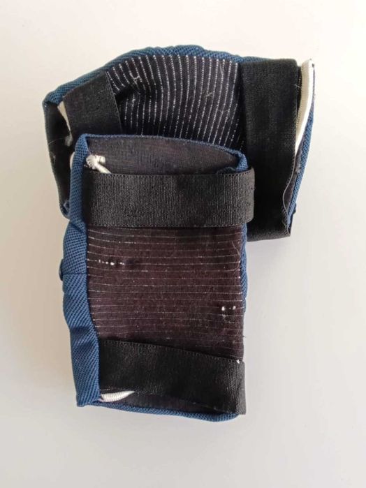 Joelheiras “Number One” para skate / trotinete