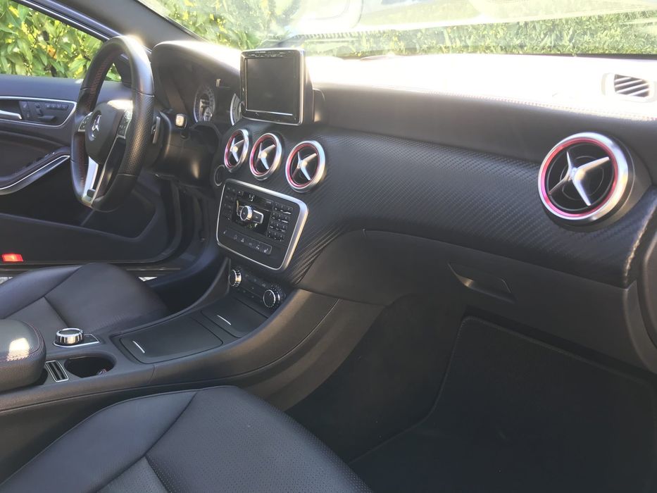 Mercedes A220 AMG