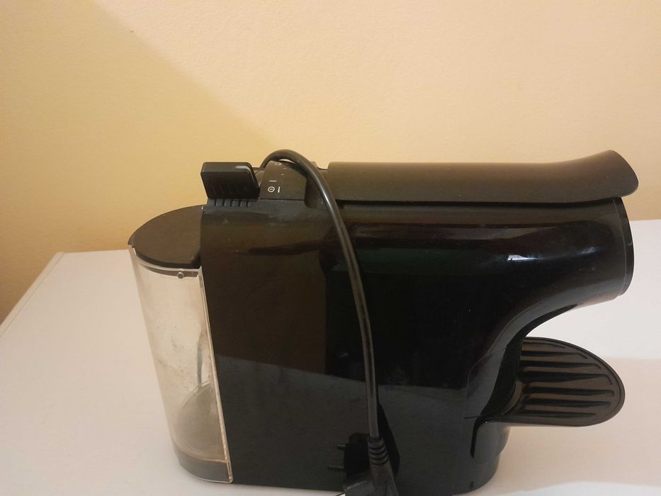 Vendo máquina de café.