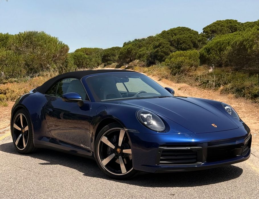 Porsche 911 (992) Carrera Cabriolet PDK
