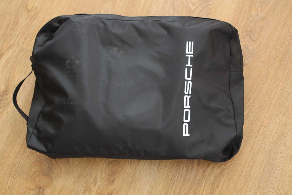 TORBA na narty lub snowboard PORSCHE Cayenne 92A