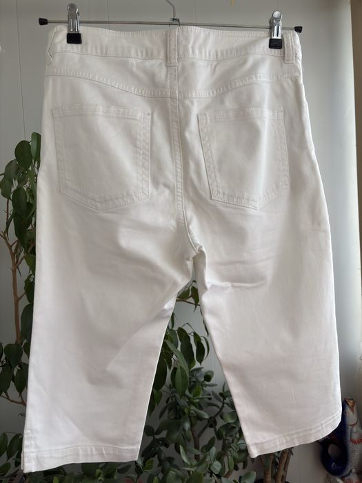 Бриджи, шорти від H&M