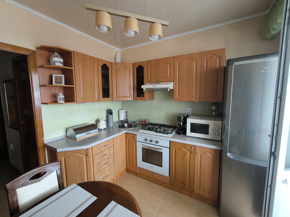 Продам однокімнатну  квартиру Калинівка Бровари