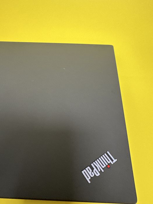 LENOVO ThinkPad T14S| i7-1165G7 | 32GB | 512GB | FV