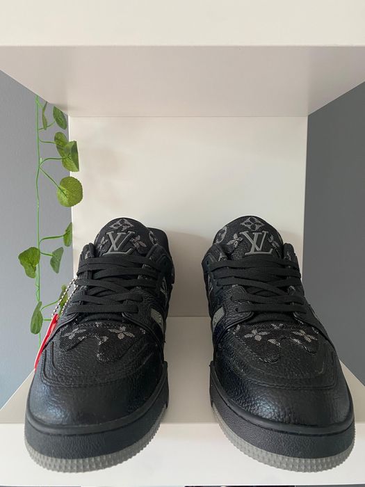 Tenis Louis vuitton original comprado em dubai