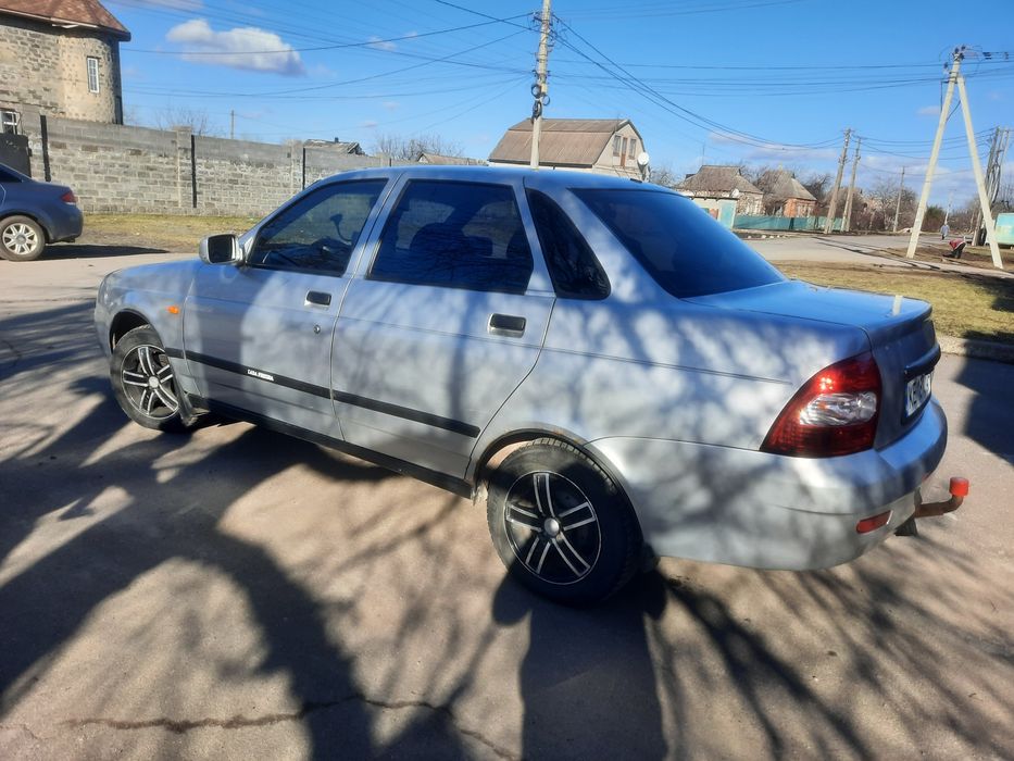 Продам Приору В хорошем состоянии