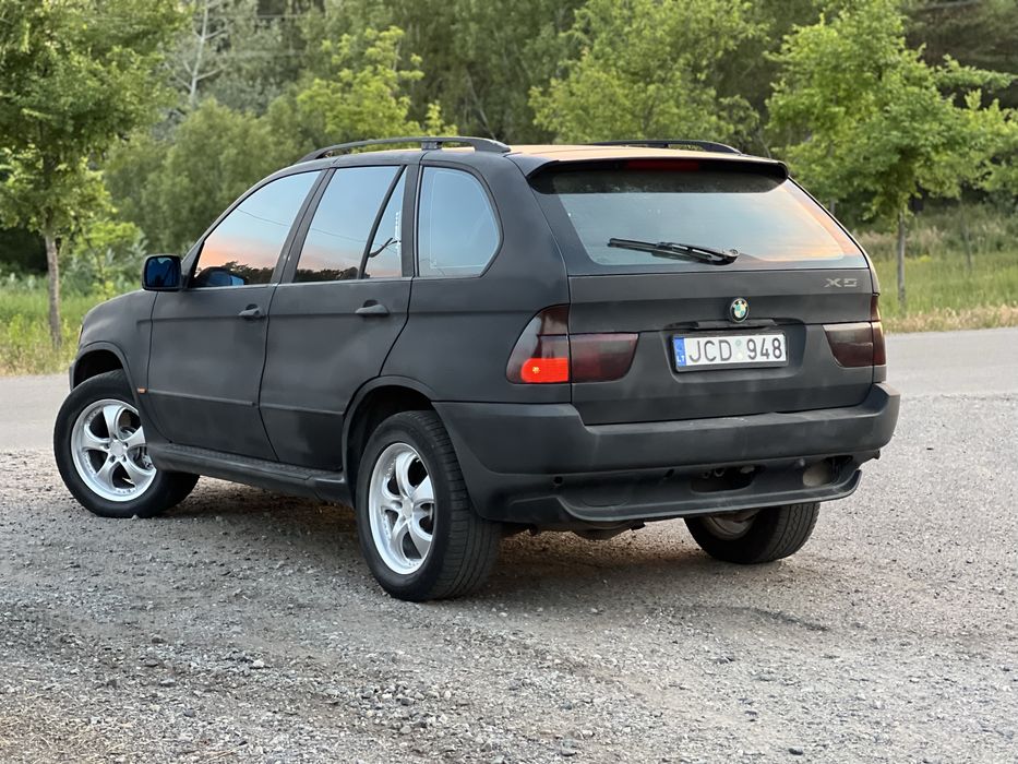 Продам БМВ Х5 е53 М57