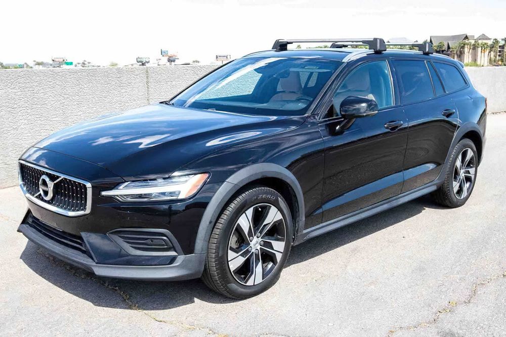 Volvo V60 Cross Country T5      2020